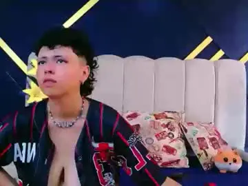 Chaturbate Private Sex Chat of nikievanz