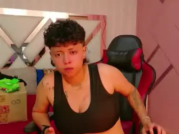 Chaturbate Live Porn of nikievanz