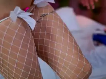 Chaturbate Adult Webcams of lalaroze