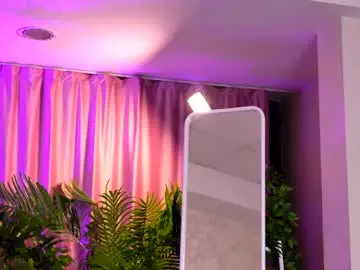 Chaturbate Free Porn Cam of lalaroze