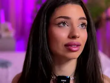 Chaturbate Nude Webcam of lalaroze