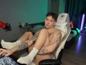 Chaturbate Live Sex Cam of vova_belkin_