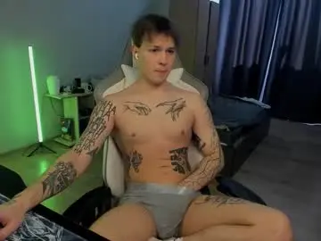 Chaturbate Live Sex Cam of vova_belkin_