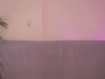 Chaturbate Nude Webcam of daphne_cooper1