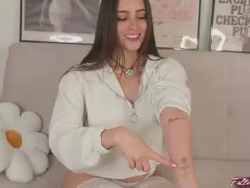 Chaturbate Live Sex of daphne_cooper1