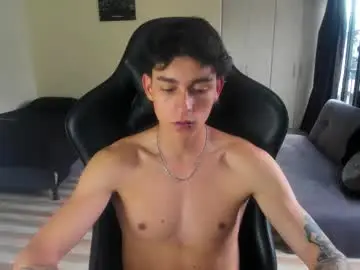 Chaturbate Watch Live Sex Cams of joshmiller_