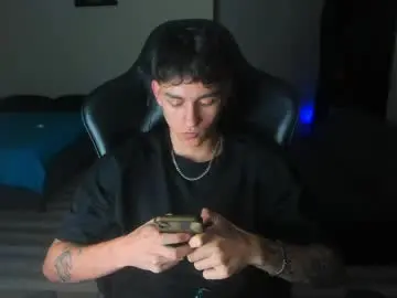 Chaturbate Free Porn Cam of joshmiller_