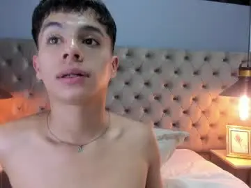 Chaturbate Live Porn of saintdangelo