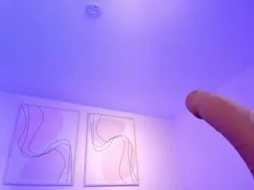 Chaturbate Free Porn Cam of taralawrence