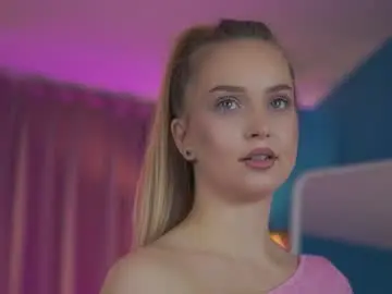 Chaturbate Sex Chat of elyssawetxx