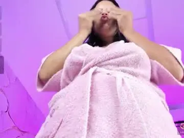 Chaturbate Nude Webcam of iamlola_