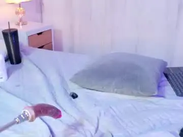 Chaturbate Live Sex of missjuliaa_