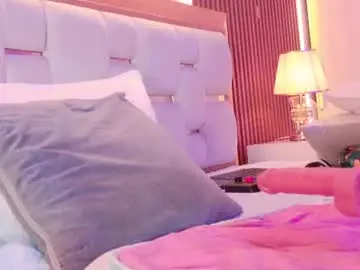 Chaturbate Sex Cam of missjuliaa_