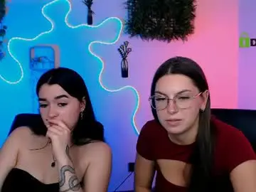 Chaturbate Best live sex cam show of aria_glow