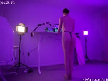 Chaturbate Adult Webcam of ashleykane2001