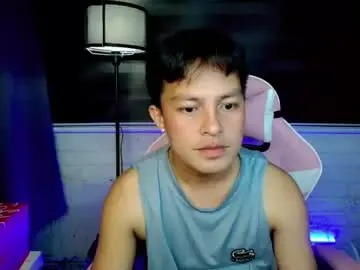 Chaturbate Free Live Porn of hunk_danny