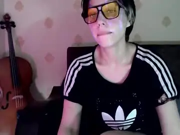 Chaturbate Live Sex Cam of raziel_haze