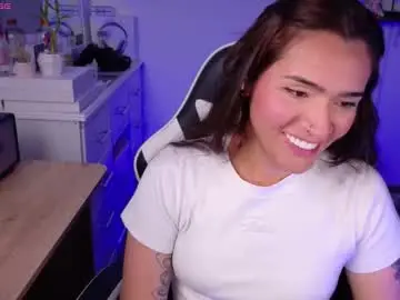 Chaturbate Live Sex Cam of soyabby_