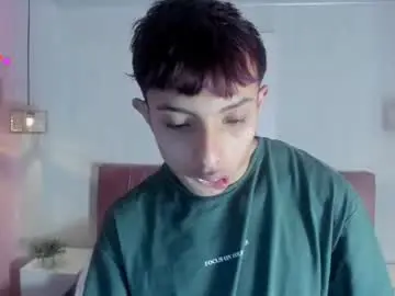 Chaturbate Live Sex Cam of _camilo_ortiz