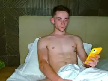 Chaturbate Watch Live Sex Cams of lilbearxxxx