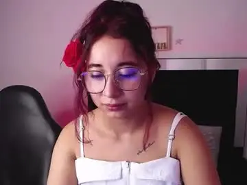 Chaturbate Sex Chat of lyrarose_