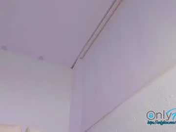 Chaturbate Sex Cam of michael_boy88_