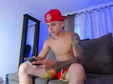 Chaturbate Best live sex cam show of michael_boy88_