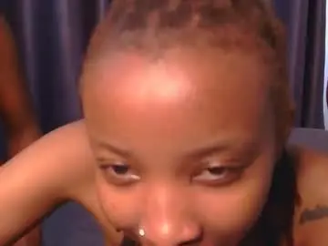 Chaturbate Best live sex cam show of myline_