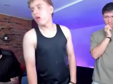 Chaturbate Nude Webcam of space_boys18