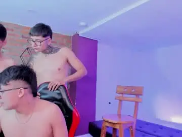 Chaturbate Adult Webcams of space_boys18