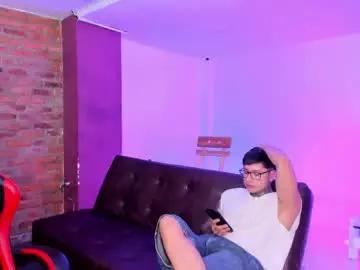 Chaturbate Adult Video Chat of space_boys18