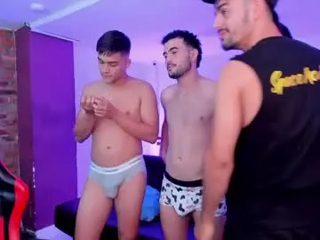 Chaturbate Free Live Porn of space_boys18