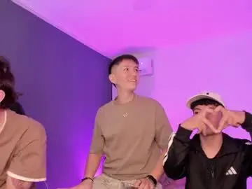 Chaturbate Live Porn of space_boys18