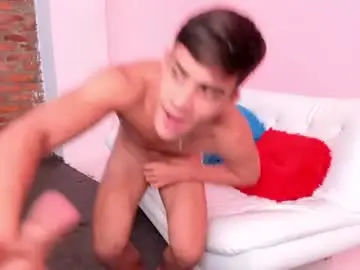 Chaturbate Live Sex of space_boys18