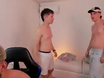 Chaturbate Free Live Porn of space_boys18