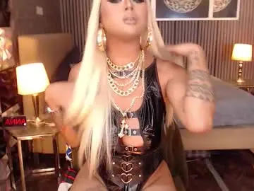 Chaturbate Live Porn of unforgettablebrianna