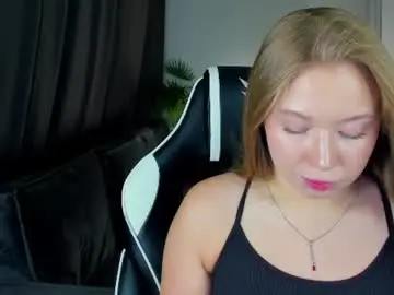 Chaturbate Best live sex cam show of coral1ne_clark