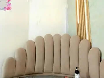 Chaturbate Live Sex Cam of haileyjenner