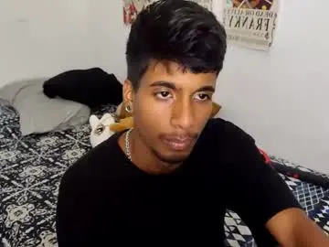 Chaturbate Best live sex cam show of khevinlopezonig