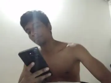 Chaturbate Sex Cam of khevinlopezonig