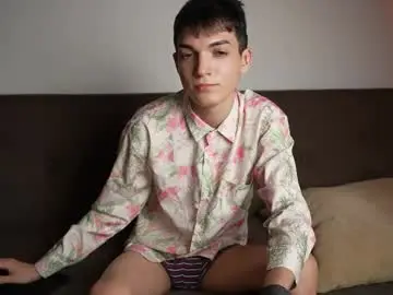 Chaturbate Adult Video Chat of mattyaiden