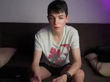 Chaturbate Live Sex Cam of mattyaiden