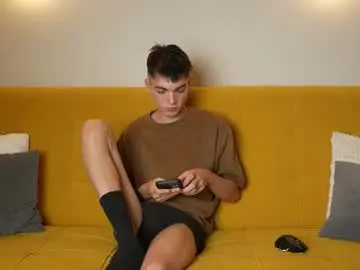 Chaturbate Best live sex cam show of mattyaiden
