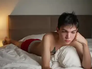 Chaturbate Live Sex Cam of mattyaiden