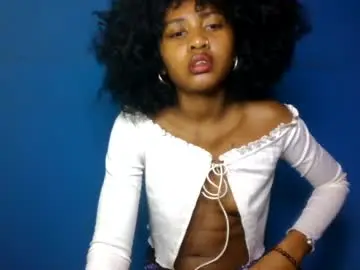 Chaturbate Live Sex Cam of razafindrasoa