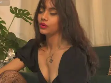 Chaturbate Live Sex of selenevaughan