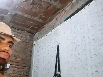 Chaturbate Live Sex Cam of zhataneyes