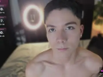 Chaturbate Live Sex Cam of alanblack1