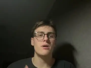 Chaturbate Sex Cam of enzovane