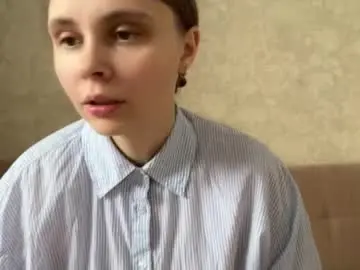 Chaturbate Live Sex Cam of eva_calvin